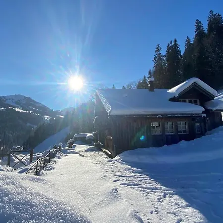 Schönenmatte Ferienhaus *